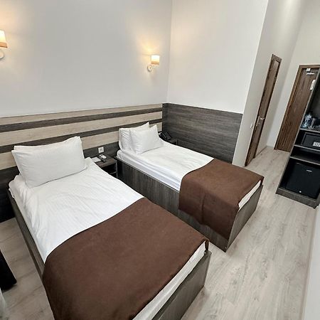 Infinity Plaza Block 1 Ξενοδοχείο Aτιράου Εξωτερικό φωτογραφία