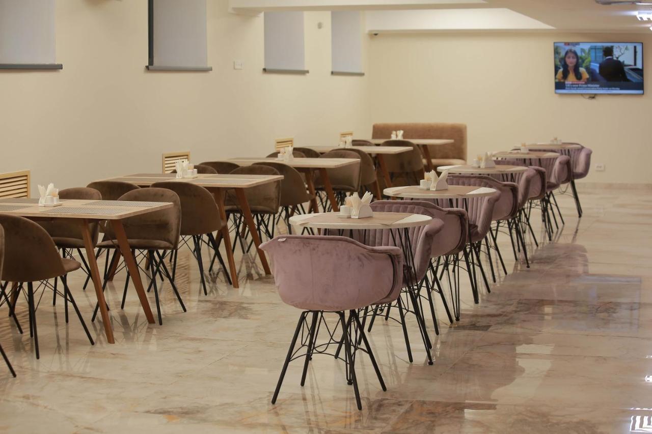 Infinity Plaza Block 1 Ξενοδοχείο Aτιράου Εξωτερικό φωτογραφία