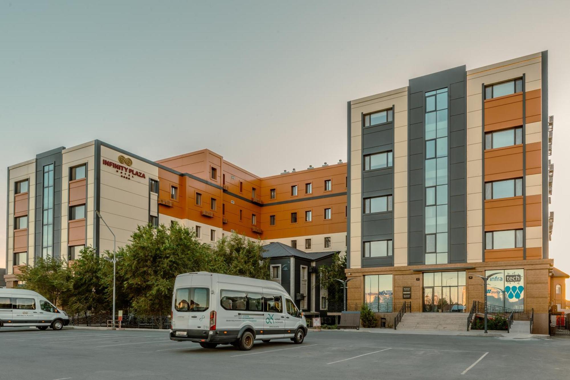 Infinity Plaza Block 1 Ξενοδοχείο Aτιράου Εξωτερικό φωτογραφία