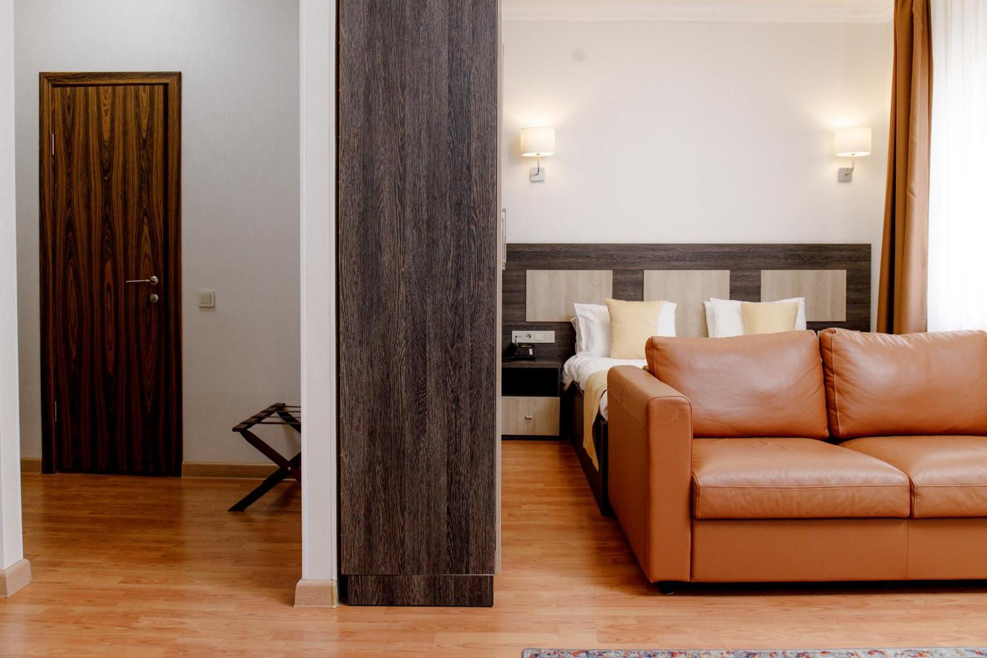 Infinity Plaza Block 1 Ξενοδοχείο Aτιράου Εξωτερικό φωτογραφία